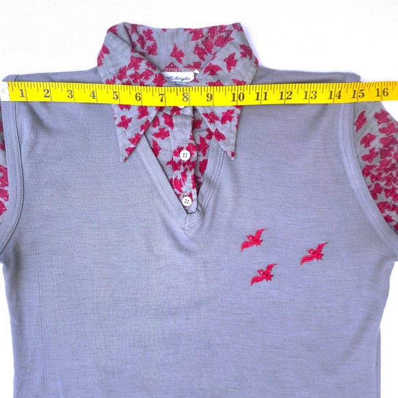 Vintage:: 70s Grey Bird Print Top – Faux Layered Vest - Picture 8 of 14